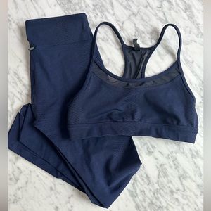 Koral Workout Set in Navy Snakeskin size small
